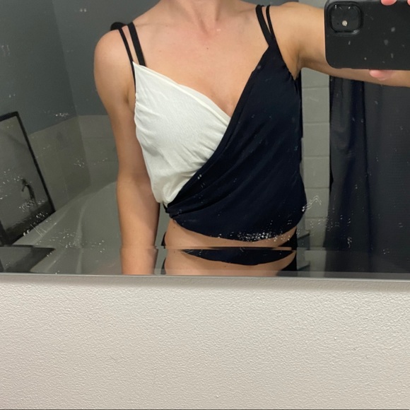 Bebe twist tank - Picture 3 of 5